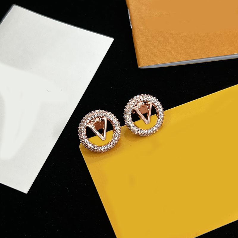 Necklace Set For Women Designer Gold Necklaces Pearl Earring Luxurys Designers Hoop Silver Diamond Earrings Luxury Jewelry, Free
Necklace Set For Women Designer Gold Necklaces Pearl Earring Luxurys Designers Hoop Silver Diamond Earrings Luxury Jewelry, Free