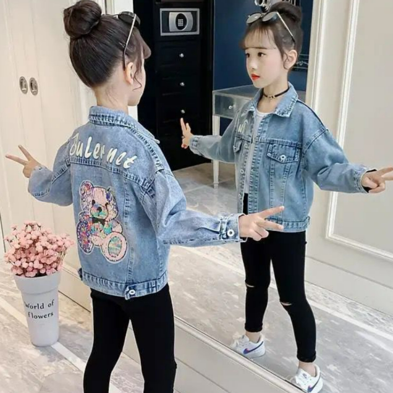 Jackets Children s Clothes Girls Denim Jacket Fashion Style Hooded Tops Little Spring and Autumn Kids Jean for 221010