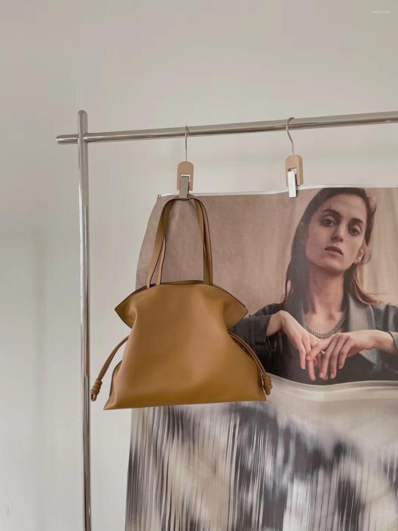 Evening Bags Women Genuine Leather Drape Bucket Bag Lady Shoulder Real Handbag, Black
Evening Bags Women Genuine Leather Drape Bucket Bag Lady Shoulder Real Handbag, Black