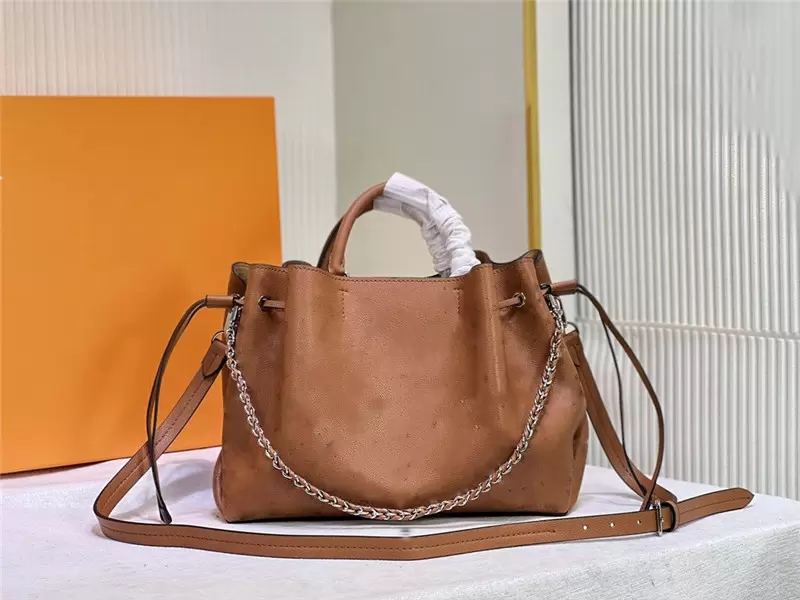 Designer Luxury luis Bella Tote bags M59655 Bucket Bag Mahina Leather Shoulder bag women totes, Don't pay it
Designer Luxury luis Bella Tote bags M59655 Bucket Bag Mahina Leather Shoulder bag women totes, Don't pay it