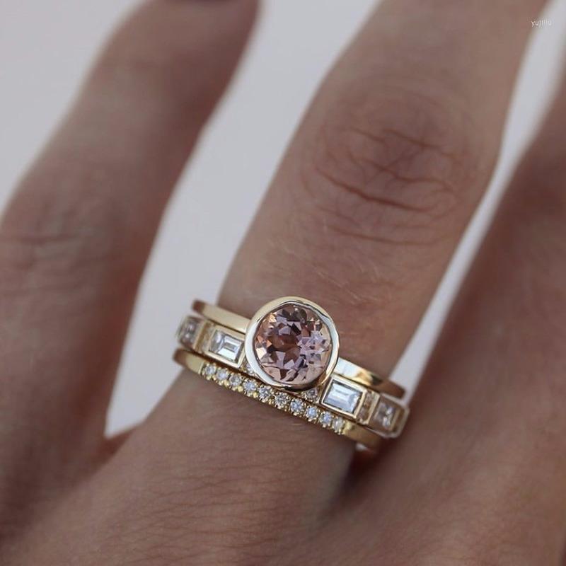 Wedding Rings 2022 Est Fashion Three-Piece Series Jewelry Set For Women Romantic Valentine Gifts Champagne Cubic Zircon
Wedding Rings 2022 Est Fashion Three-Piece Series Jewelry Set For Women Romantic Valentine Gifts Champagne Cubic Zircon