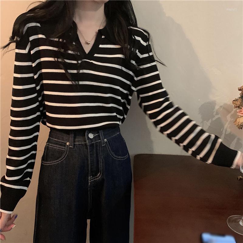 Women's Sweaters Autumn Style Korean Loose POLO Collar Wild Striped Long-sleeved Knitted Pullover, Black
Women's Sweaters Autumn Style Korean Loose POLO Collar Wild Striped Long-sleeved Knitted Pullover, Black