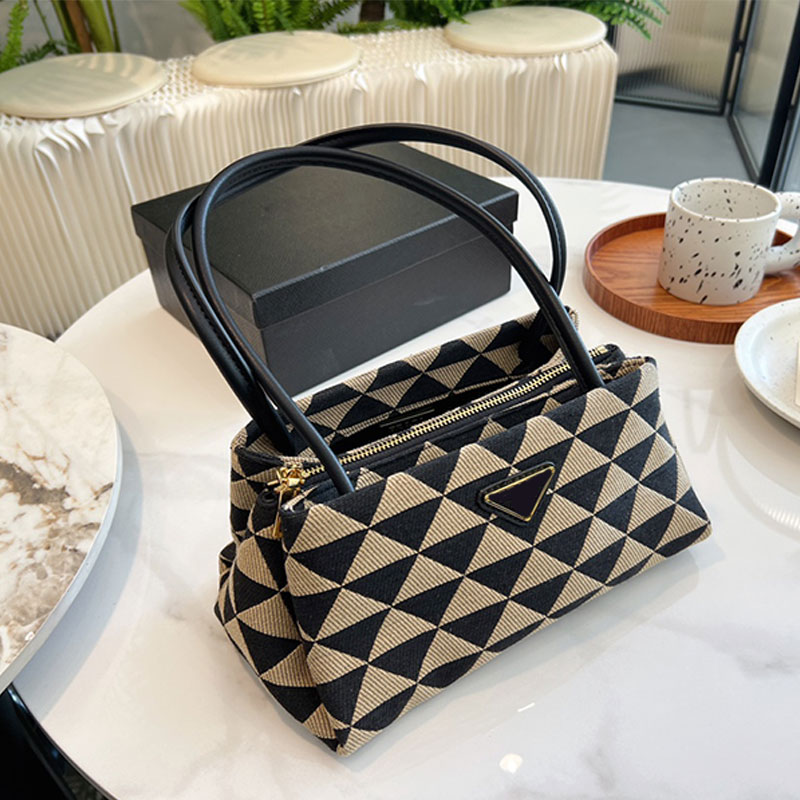 22ss Classic Luxury designer Tote Triangular Pattern Bag Fashion Handbag Color stitching Clutch Messenger Shopping Purse