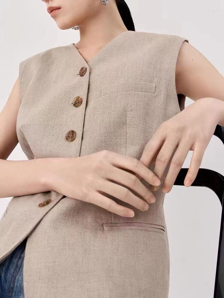 Women' Vests V-neck Vest Women' Temperament Single-Breasted Sleeveless Jacket 2022 Autumn Winter Style, Khaki
Women' Vests V-neck Vest Women' Temperament Single-Breasted Sleeveless Jacket 2022 Autumn Winter Style, Khaki