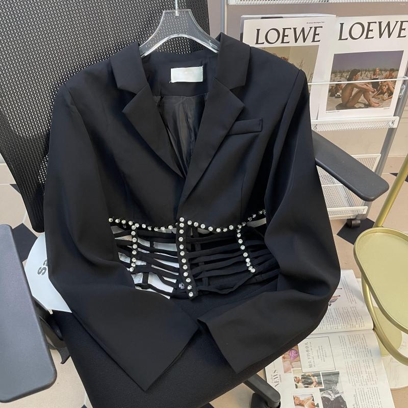 Women's Suits French Style Exquisite Rhinestone Hollow-Out Short Suit Coat Women's Autumn And Winter Elegant Outdoor Black Jacket
Women's Suits French Style Exquisite Rhinestone Hollow-Out Short Suit Coat Women's Autumn And Winter Elegant Outdoor Black Jacket