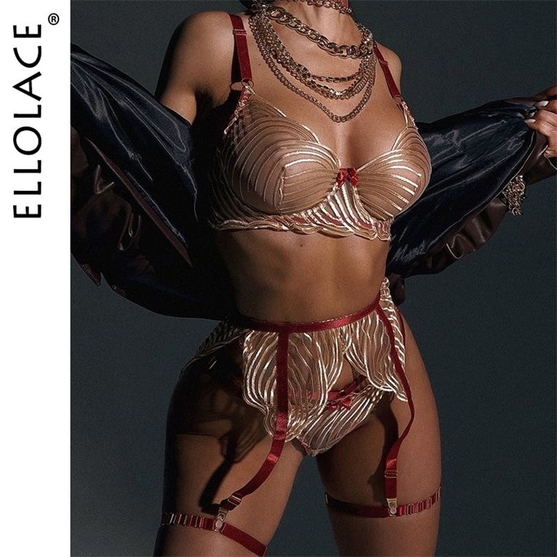 Sexy Set Ellolace Sexy Lingerie For Women Gold Embroldery Lace Transparent Bra Fancy Female Underwear 4Pieces Garter Belt With Stockings 221010
Sexy Set Ellolace Sexy Lingerie For Women Gold Embroldery Lace Transparent Bra Fancy Female Underwear 4Pieces Garter Belt With Stockings 221010