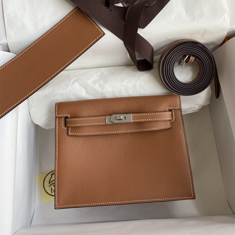 10A Top Handmade Wax Line DanSe Bag Designer Luxury Ladies New Handbags Retro Classic College style Fashion Large capacity One Shoulder Evercolor Leather brands H, Brown gold
10A Top Handmade Wax Line DanSe Bag Designer Luxury Ladies New Handbags Retro Classic College style Fashion Large capacity One Shoulder Evercolor Leather brands H, Brown gold