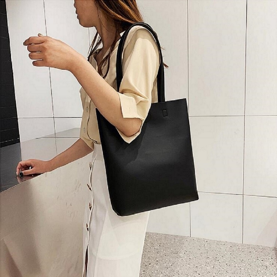 M56461 New Wave Multi Pochette chain bag shoulder with coin purse dhsgsdhghsdgsgzdgvsd, White
M56461 New Wave Multi Pochette chain bag shoulder with coin purse dhsgsdhghsdgsgzdgvsd, White
