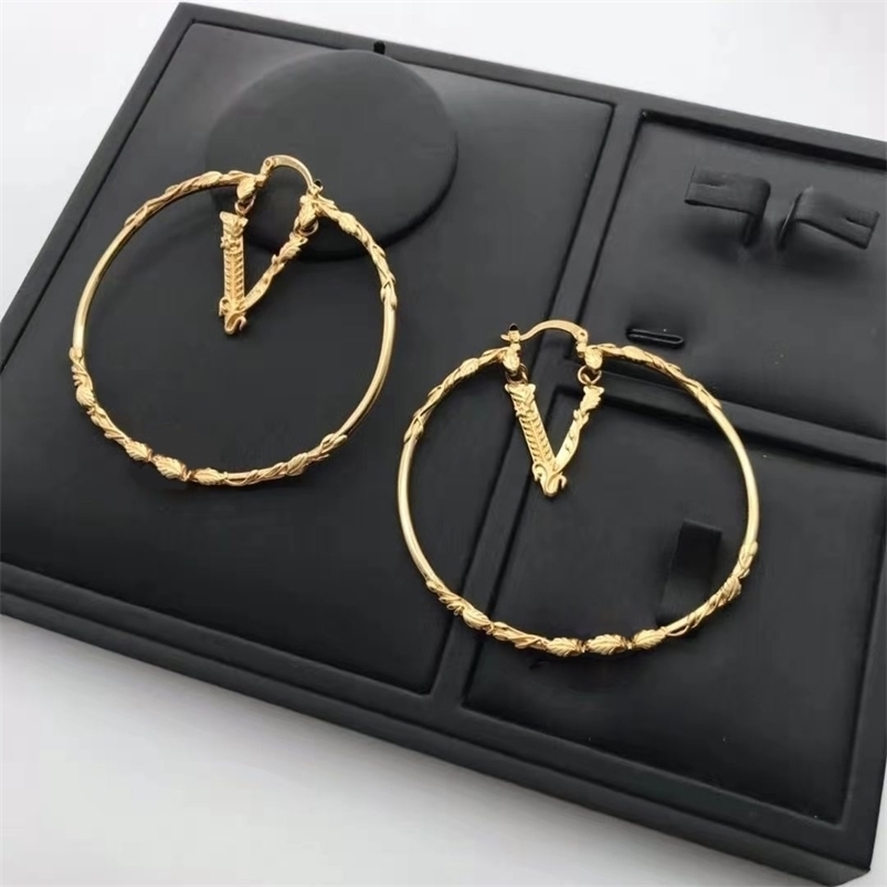 Hoop Huggie Trendy Brass Gold Plated Stud Heart Earrings Copper Earring For Women Fashion Accessories Wedding Party Birthday Gift 221010
Hoop Huggie Trendy Brass Gold Plated Stud Heart Earrings Copper Earring For Women Fashion Accessories Wedding Party Birthday Gift 221010