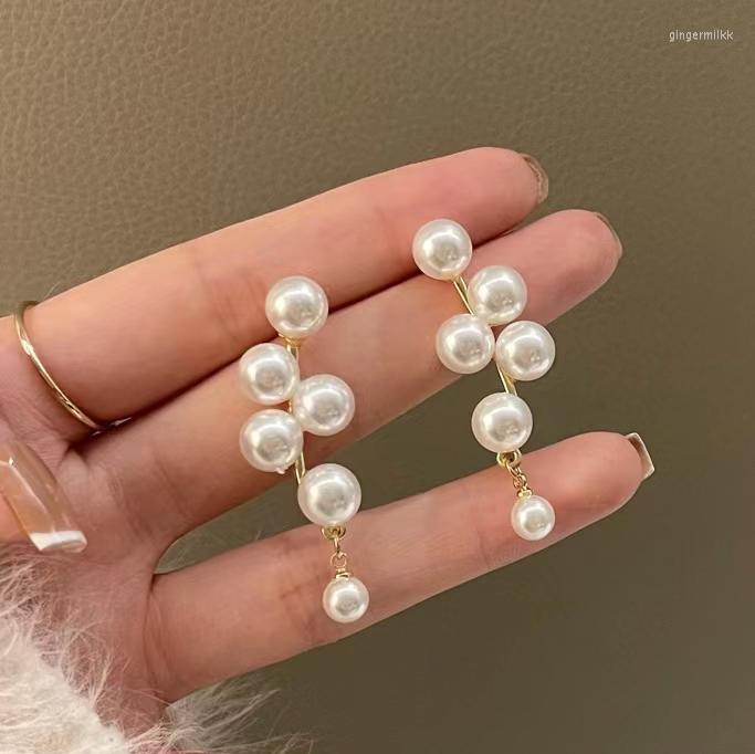 Dangle Earrings Pearl Grape Shape Long Drop Simple Geometric Retro Temperament French Crochet Bridal Wedding Jewelry
Dangle Earrings Pearl Grape Shape Long Drop Simple Geometric Retro Temperament French Crochet Bridal Wedding Jewelry