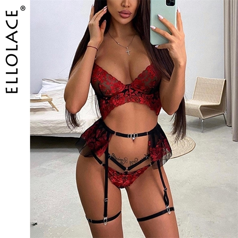 Sexy Set Ellolace Sensual Lingerie Embroidery Transparent Underwear Set 3Pieces Fancy Ruffles Garter Belt With Stockings Sexy Bilizna 221010, Red
Sexy Set Ellolace Sensual Lingerie Embroidery Transparent Underwear Set 3Pieces Fancy Ruffles Garter Belt With Stockings Sexy Bilizna 221010, Red