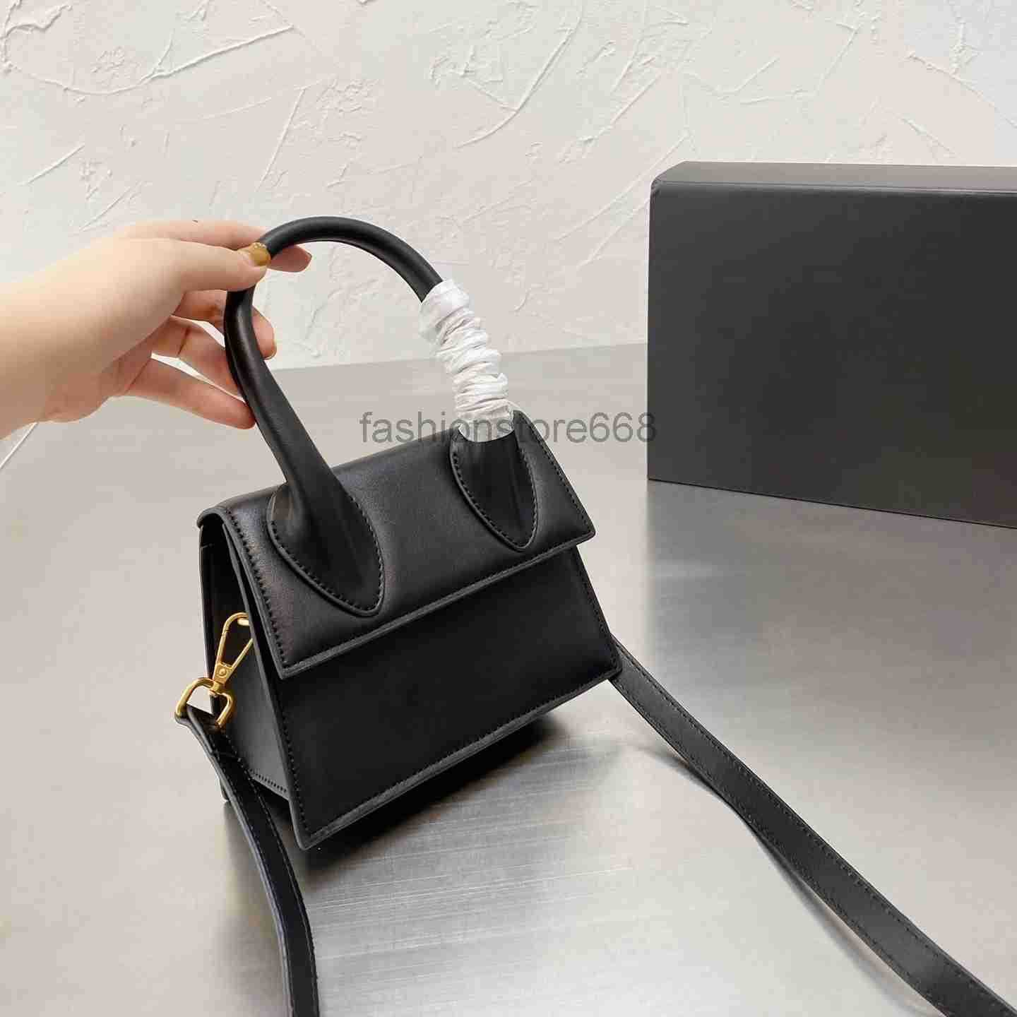 Designers bags luxurys women Shoulder Handbags fashion classic Solid letters handbag simple cross body bag High quality cute Wallet 4 colors, Fuchsia 1
Designers bags luxurys women Shoulder Handbags fashion classic Solid letters handbag simple cross body bag High quality cute Wallet 4 colors, Fuchsia 1