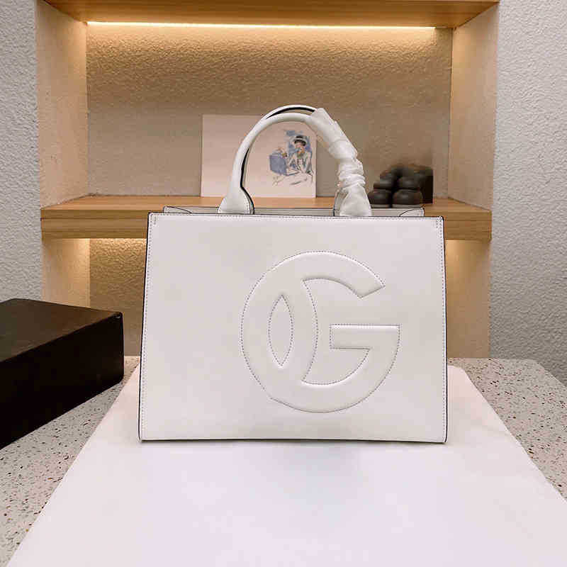 D Totes Fashion the tote bag Luxury G Designer Handbag Women Bags Crossbody Bags Shoulder Bag Ladie Purse 220905, Dgbag-dark grey-28cm
D Totes Fashion the tote bag Luxury G Designer Handbag Women Bags Crossbody Bags Shoulder Bag Ladie Purse 220905, Dgbag-dark grey-28cm