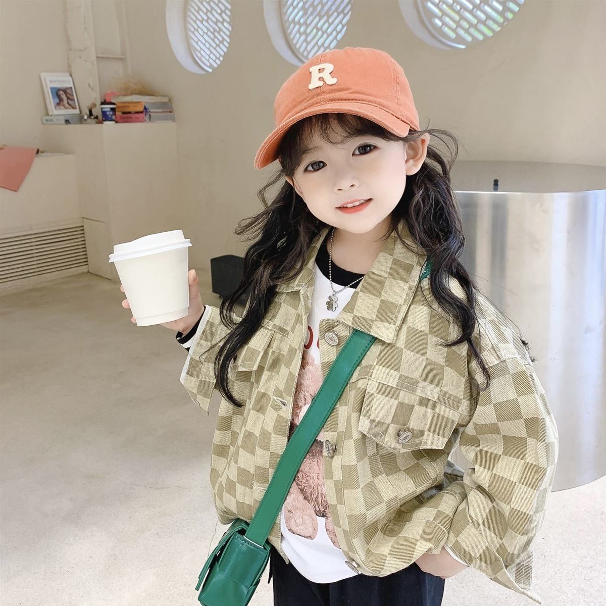 Jackets Spring autumn Unisex fashion plaid denim jacket Boys and girls 3 colors all match casual coats 221010, Blue
Jackets Spring autumn Unisex fashion plaid denim jacket Boys and girls 3 colors all match casual coats 221010, Blue