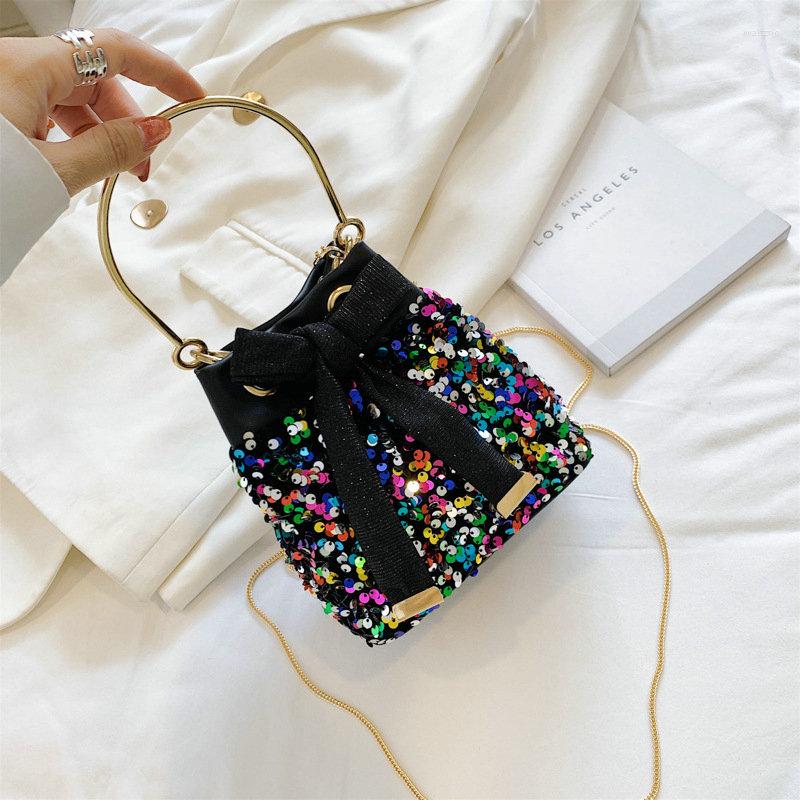 Evening Bags 2022 Trendy Pumping Bucket Bag With Buckle Korean Version Of All-match Sequined One-shoulder Messenger, Black
Evening Bags 2022 Trendy Pumping Bucket Bag With Buckle Korean Version Of All-match Sequined One-shoulder Messenger, Black