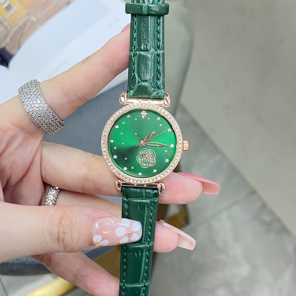 Fashion Brand Wrist Watches Women Ladies Girl Crystal Flower Style Luxury Leather Strap Quartz Clock CH 89, Rose gold pink
Fashion Brand Wrist Watches Women Ladies Girl Crystal Flower Style Luxury Leather Strap Quartz Clock CH 89, Rose gold pink