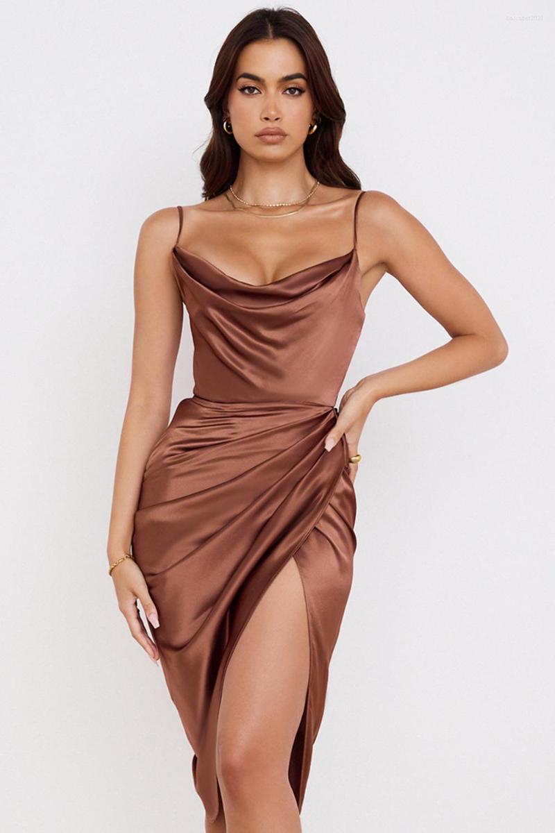 Casual Dresses Zoctuo Satijn Slip Bodycon Midi Jurk Voor Vrouwen 2022 Zomer Feestavond Sexy Outfits Vrouw Chic En Elegant Slit Prom, Black
Casual Dresses Zoctuo Satijn Slip Bodycon Midi Jurk Voor Vrouwen 2022 Zomer Feestavond Sexy Outfits Vrouw Chic En Elegant Slit Prom, Black