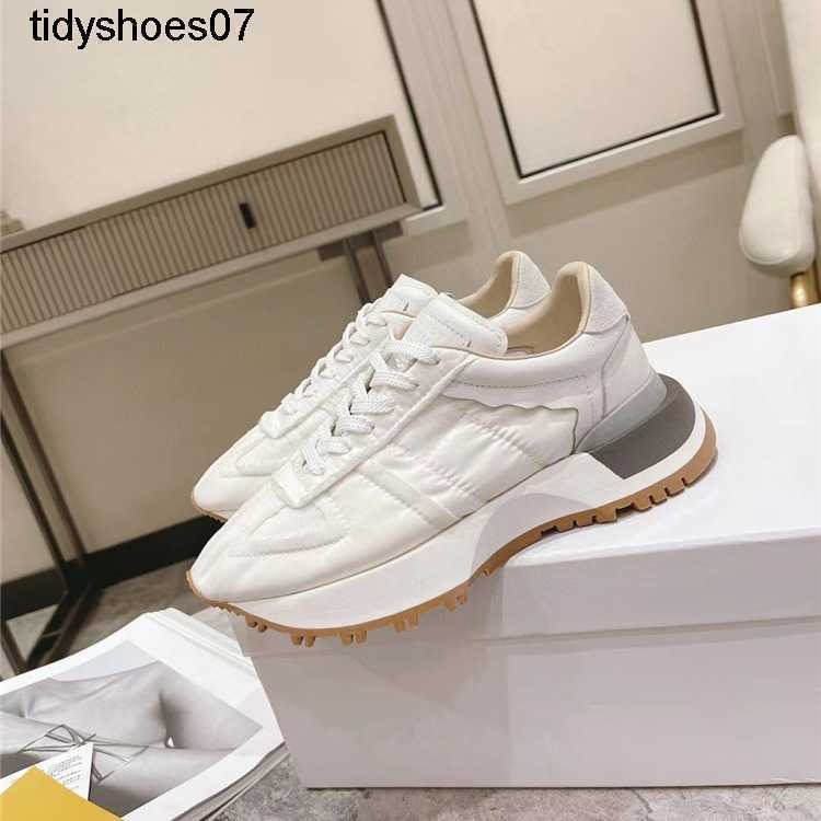 Margiela Retro Daddy Shoes Versatile Lace up Thick soled Canvas Casual Sneakers for Men and Women ins Fashion White Shoes, Black
Margiela Retro Daddy Shoes Versatile Lace up Thick soled Canvas Casual Sneakers for Men and Women ins Fashion White Shoes, Black
