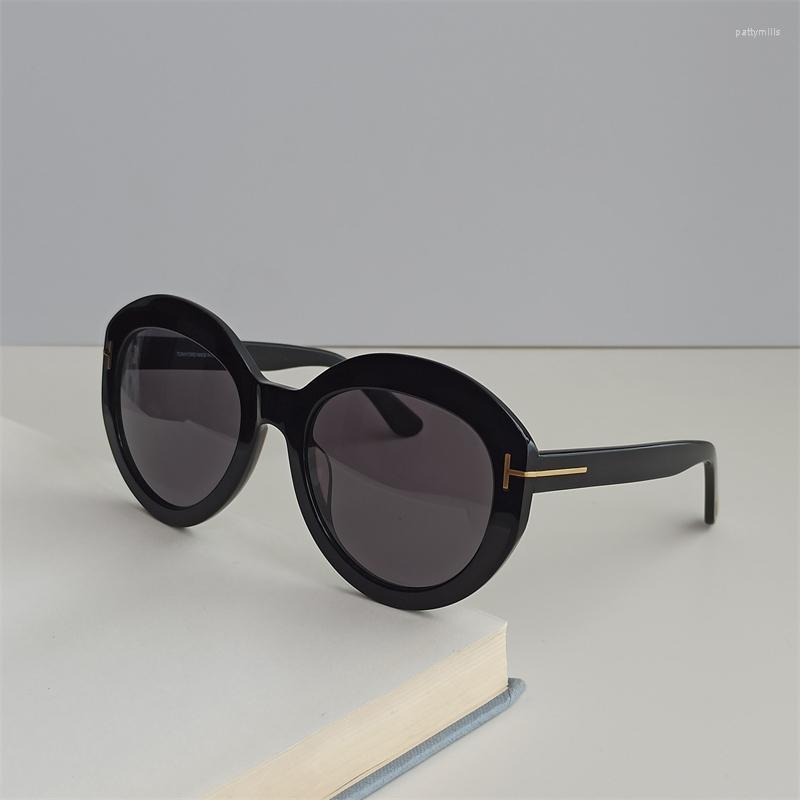 Sunglasses Fashion Luxury Designer Women Oversized Round Sun Glasses Vintage Acetate Sunglass UV400 TF0581
Sunglasses Fashion Luxury Designer Women Oversized Round Sun Glasses Vintage Acetate Sunglass UV400 TF0581