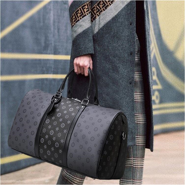 2022 Duffle bag Classic 45 50 55 Travel luggage for men real leather Top quality women crossbody totes shoulder Bags mens womens handbags 20 colors AAAAA5
2022 Duffle bag Classic 45 50 55 Travel luggage for men real leather Top quality women crossbody totes shoulder Bags mens womens handbags 20 colors AAAAA5