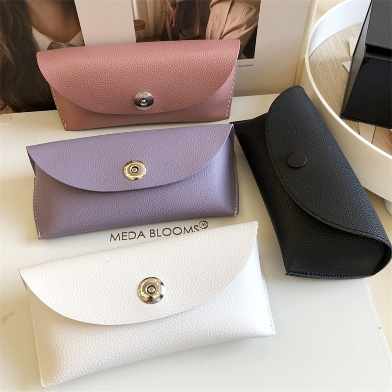 Sunglasses Cases Bags Glasses Bag Litchi Grain Leather Glasses Case Sunglasses Case Sunglasses Case Purple Nude Pink Highend Glasses Bag 221010
Sunglasses Cases Bags Glasses Bag Litchi Grain Leather Glasses Case Sunglasses Case Sunglasses Case Purple Nude Pink Highend Glasses Bag 221010