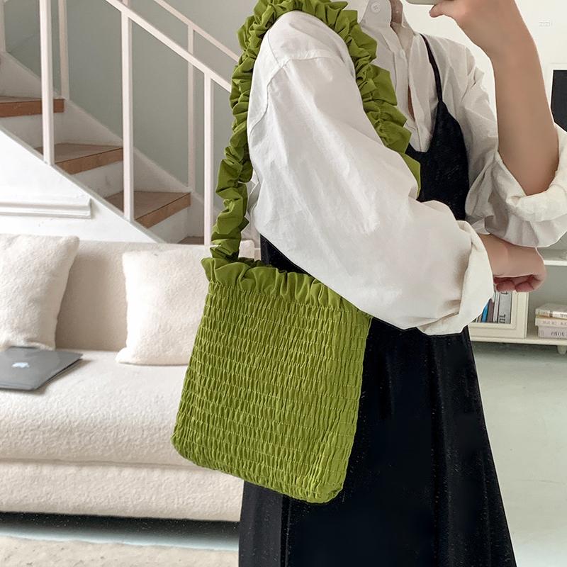 Evening Bags 2022 Spring Autum Ruched Women Shoulder Nylon Crossbody Bag Cute Small Tote Sweet Shopper Purses, Black
Evening Bags 2022 Spring Autum Ruched Women Shoulder Nylon Crossbody Bag Cute Small Tote Sweet Shopper Purses, Black