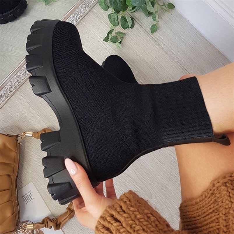 Boots Shoes Woman Knitted Sock Women's Thick-soled Short Tube Breathable Plus Size 43 Platform Booties Heels 221010, Army green
Boots Shoes Woman Knitted Sock Women's Thick-soled Short Tube Breathable Plus Size 43 Platform Booties Heels 221010, Army green