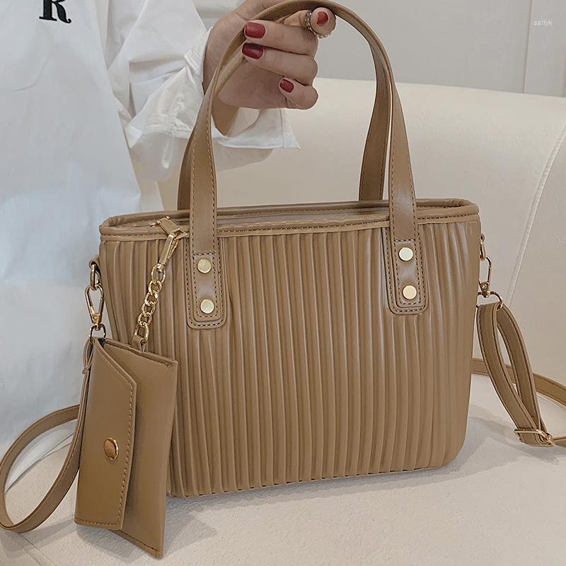 Evening Bags Solid Color Chic Shoulder For Women Luxury Soft Leather Messenger Bag Retro Ladies Crossbody Small Purses And Handbags, Black
Evening Bags Solid Color Chic Shoulder For Women Luxury Soft Leather Messenger Bag Retro Ladies Crossbody Small Purses And Handbags, Black