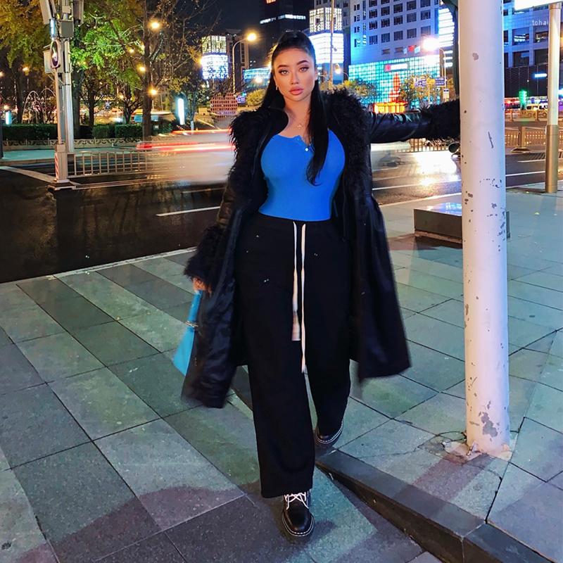 Women' Pants 3 Colors Winter Style European And American Super Thick Fleece Hip Pocket Lounge Straight Small Wide-Leg Sports Trousers
Women' Pants 3 Colors Winter Style European And American Super Thick Fleece Hip Pocket Lounge Straight Small Wide-Leg Sports Trousers