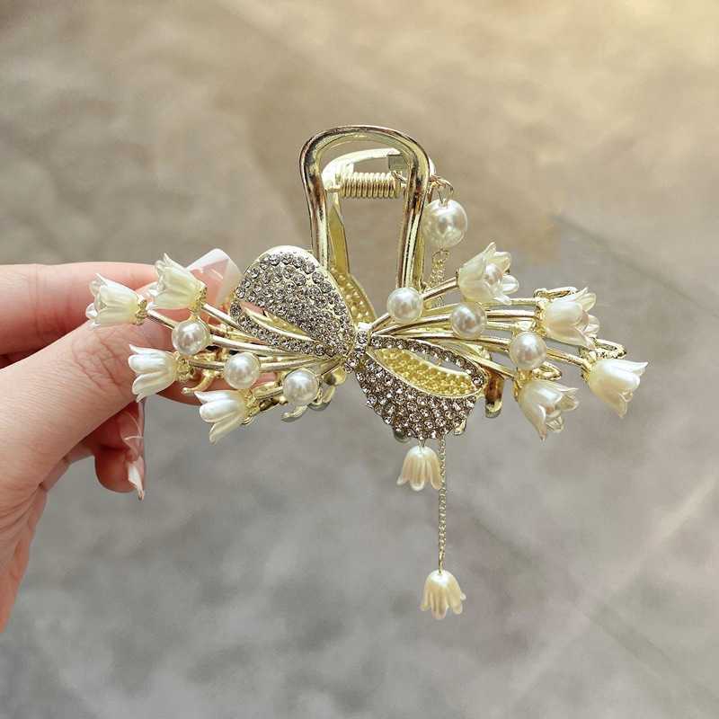Ancient Elegant Bell Orchid Tassel Large Grab Clip Fashionable Bowknot Pearl Hairpin Shark Clip
Ancient Elegant Bell Orchid Tassel Large Grab Clip Fashionable Bowknot Pearl Hairpin Shark Clip