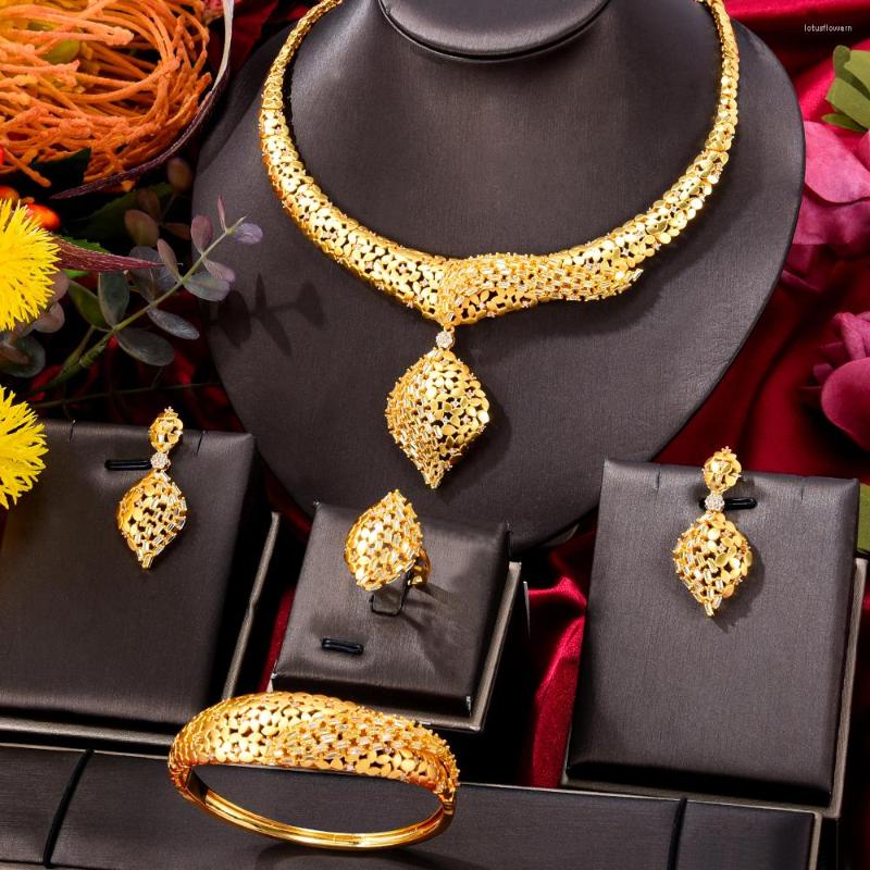Necklace Earrings Set GODKI BIG Fashion 4PCS Luxury FLower African Jewelry For Women Wedding Party Cubic Zirconia Dubai Bridal 2022, Picture shown
Necklace Earrings Set GODKI BIG Fashion 4PCS Luxury FLower African Jewelry For Women Wedding Party Cubic Zirconia Dubai Bridal 2022, Picture shown