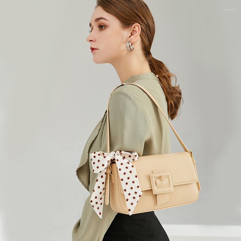 Evening Bags 2022 Trendy Handbag Carrying Women's Bag Fashion Summer Messenger Leisure One Shoulder Armpit 
Evening Bags 2022 Trendy Handbag Carrying Women's Bag Fashion Summer Messenger Leisure One Shoulder Armpit