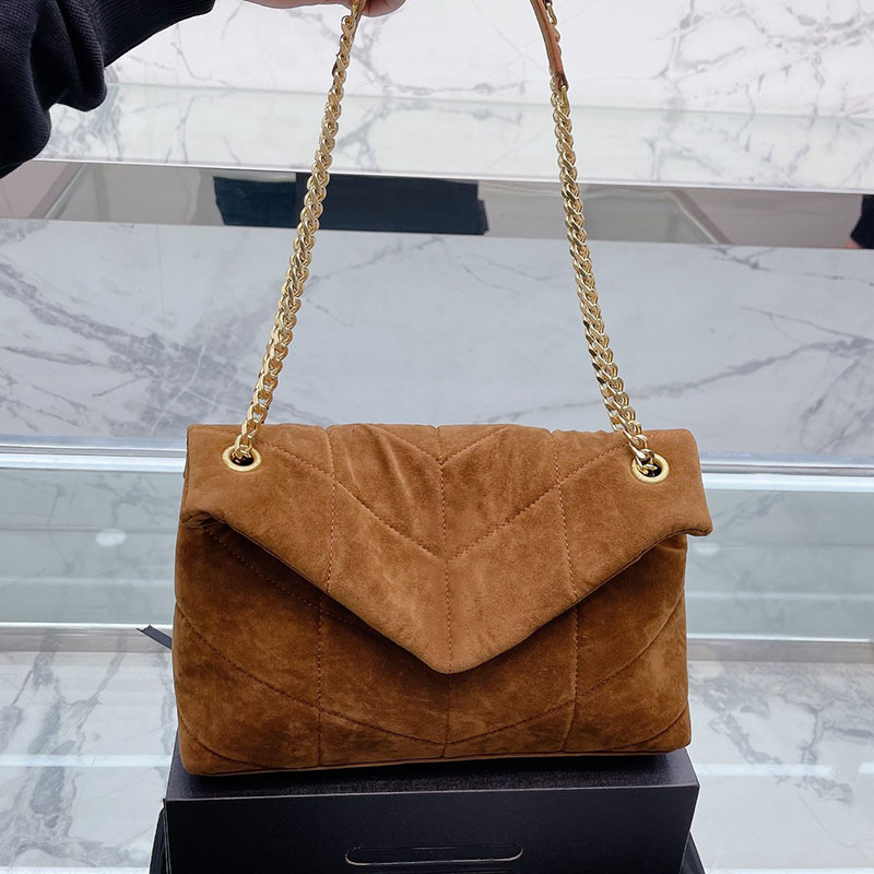 Womens Designer Puffer Soft Cloud Quilted Bags Gold Chain Strap Crossbody Shoulder Large Capacity Messenger Purse Nubuck Rubbed Luxury Messenger Handbags 27X17CM, Box
Womens Designer Puffer Soft Cloud Quilted Bags Gold Chain Strap Crossbody Shoulder Large Capacity Messenger Purse Nubuck Rubbed Luxury Messenger Handbags 27X17CM, Box
