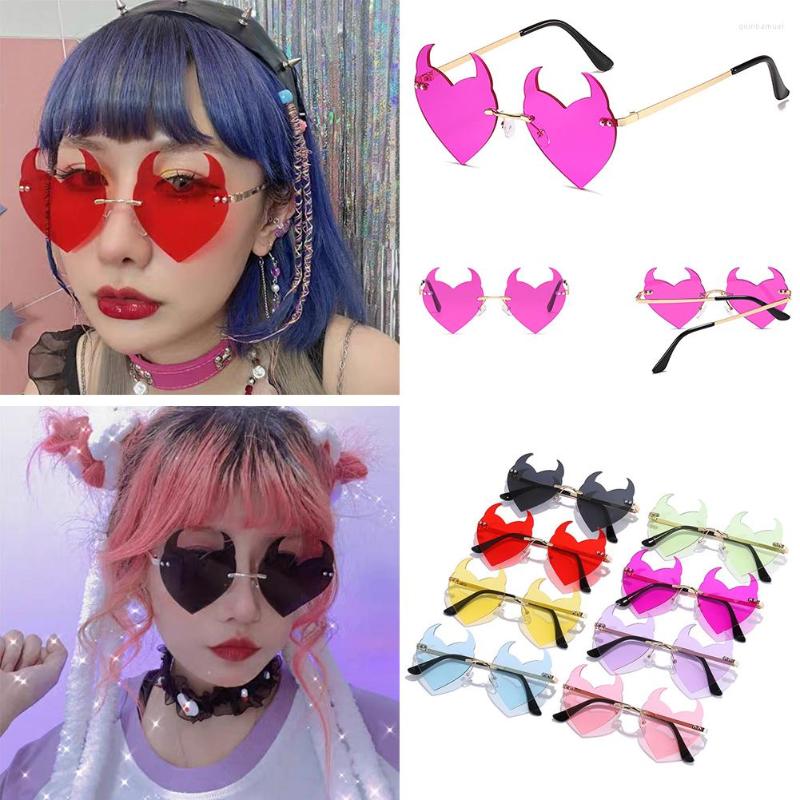 Sunglasses Fashion Party Devil Ear Heart Shape Women Rimless Sun Glasses Retro Shades Candy Color Luxury Female Eyewear
Sunglasses Fashion Party Devil Ear Heart Shape Women Rimless Sun Glasses Retro Shades Candy Color Luxury Female Eyewear