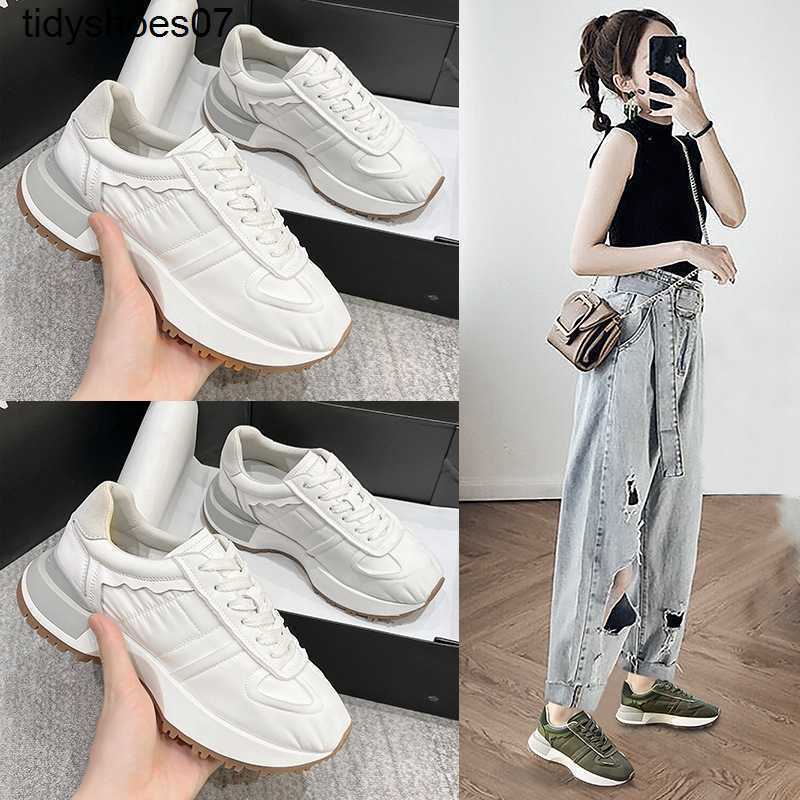 high quality new Margiela dad shoes small white sports leisure thick soled running unisex German training shoes ins, Black
high quality new Margiela dad shoes small white sports leisure thick soled running unisex German training shoes ins, Black