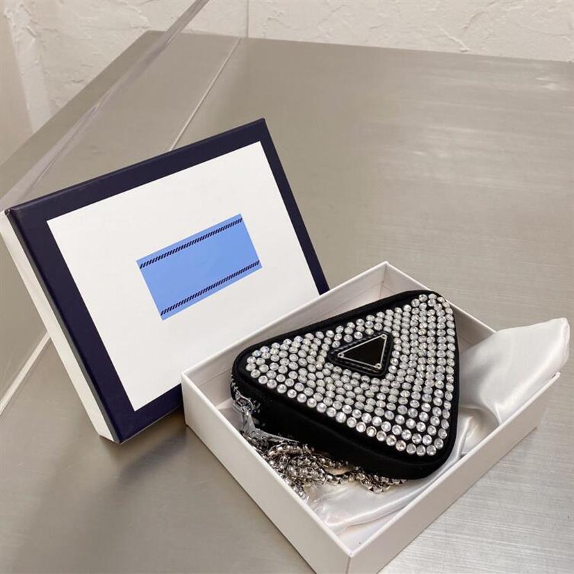 Women's High Quality coin case Fashion mini chain shoulder bag crossbody bags Purse nylon crystal Letters Lady Messenger Wall188J, Black with box
Women's High Quality coin case Fashion mini chain shoulder bag crossbody bags Purse nylon crystal Letters Lady Messenger Wall188J, Black with box