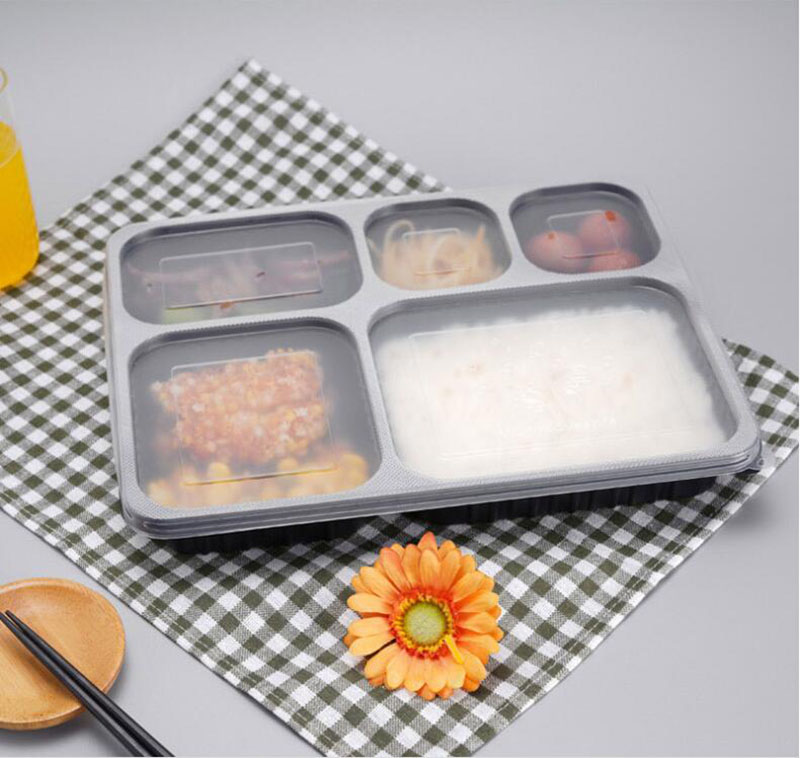 Black 4 compartments Take Out Containers Dinnerware Sets Grade PP food packing boxes disposable bento box for Hotel Clear Color
