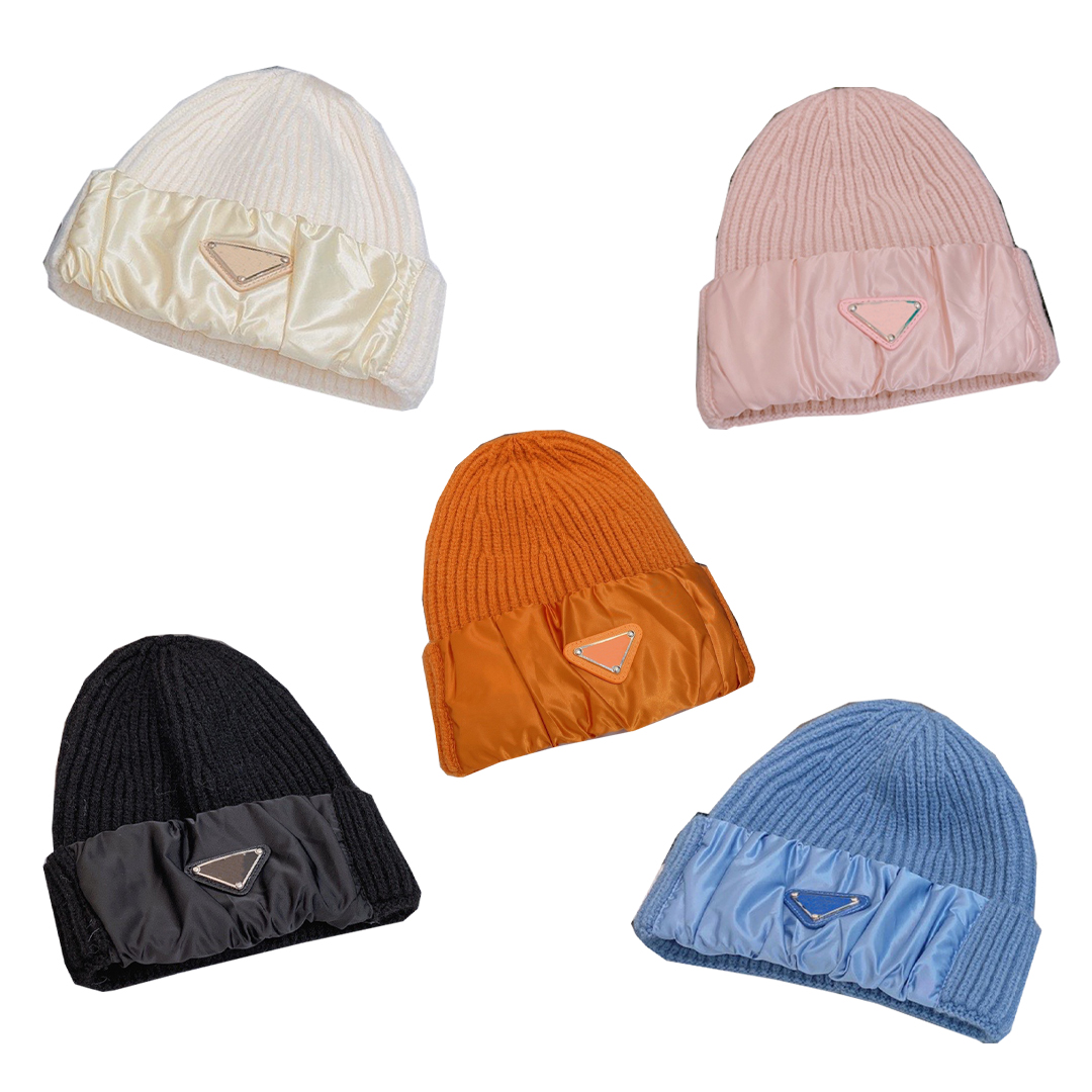 Luxury Designer Fashion Berets Knit wool hat Small bucket cap Men Woman classic Bucket Baseball Caps Casquettes fisherman buckets hats patchwork summer Sun box, Black
Luxury Designer Fashion Berets Knit wool hat Small bucket cap Men Woman classic Bucket Baseball Caps Casquettes fisherman buckets hats patchwork summer Sun box, Black