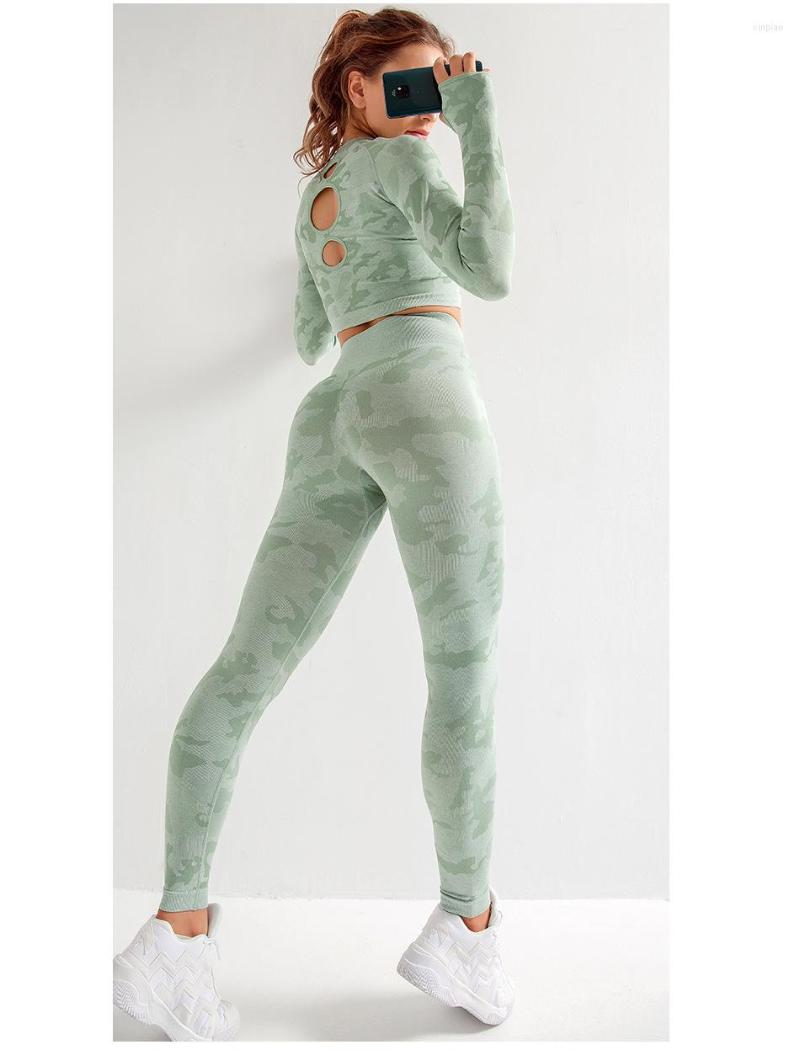 Women' Two Piece Pants Explosion Seamless Camouflage Suit Women' High Elasticity Slim Fitness Yoga Sports Two-piece, Green
Women' Two Piece Pants Explosion Seamless Camouflage Suit Women' High Elasticity Slim Fitness Yoga Sports Two-piece, Green