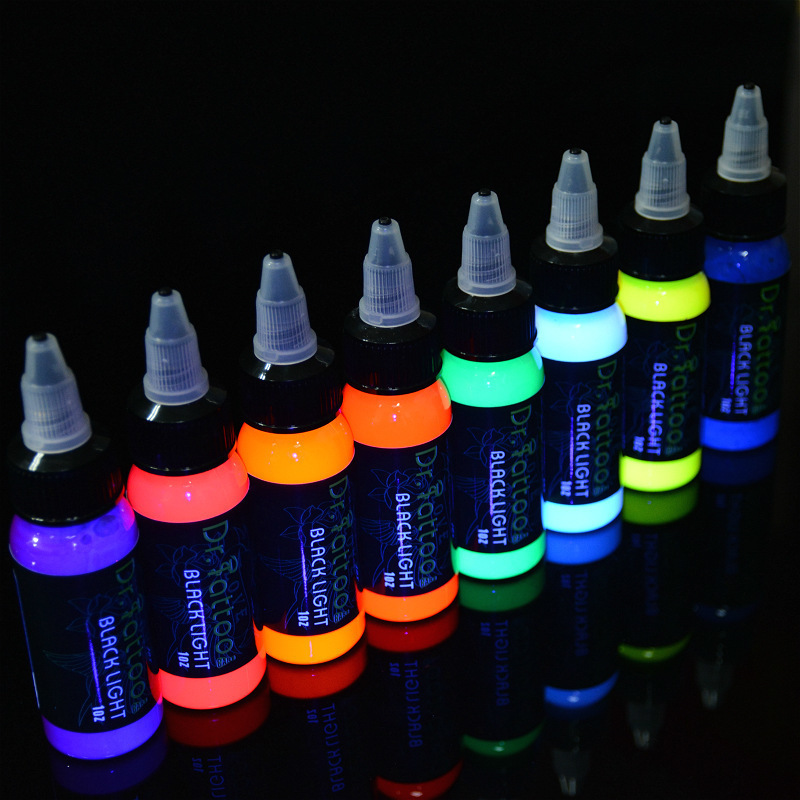 Tattoo Inks 15 30ML High Quality Purple Light Professional Permanent Makeup Body Microblading Easy Coloring escent Pigment 221010
Tattoo Inks 15 30ML High Quality Purple Light Professional Permanent Makeup Body Microblading Easy Coloring escent Pigment 221010