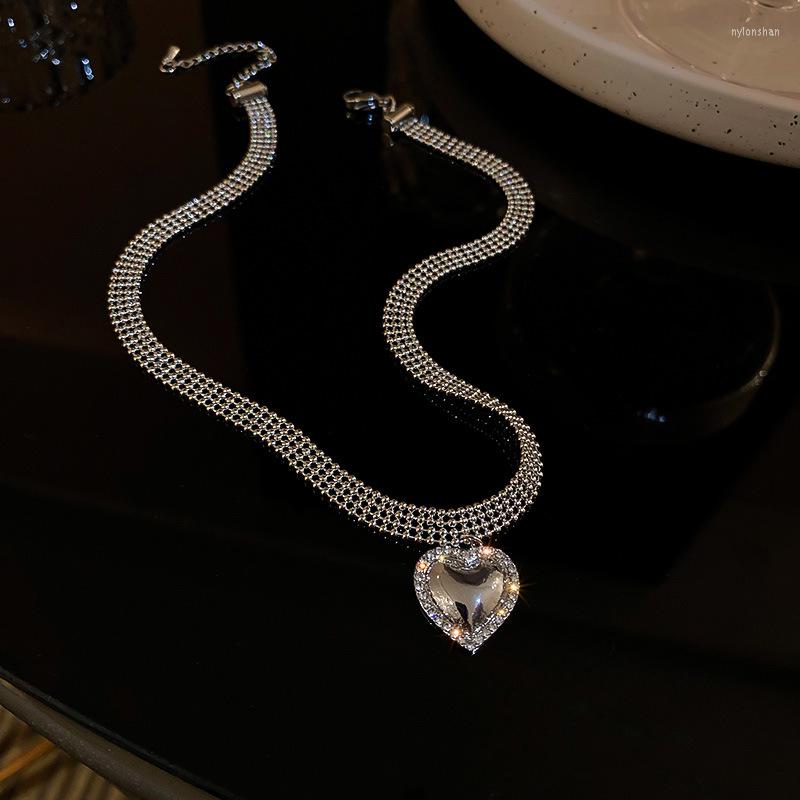 Chains Lovelink Luxury Metal Bead Zircon Heart Pendant Necklace Girls Simple Silver Color Adjustable Short Necklaces Women Jewelry
Chains Lovelink Luxury Metal Bead Zircon Heart Pendant Necklace Girls Simple Silver Color Adjustable Short Necklaces Women Jewelry