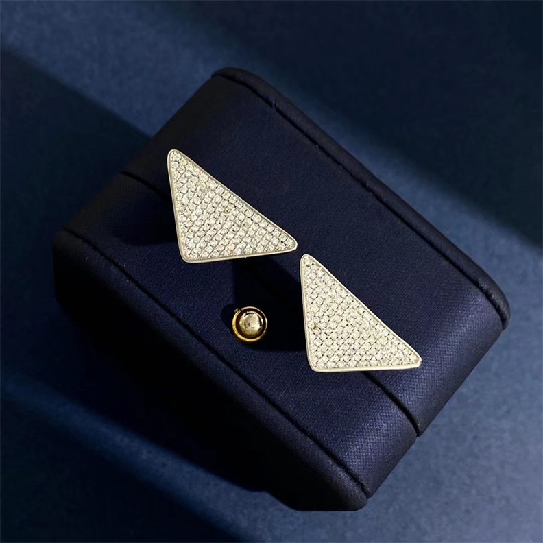 Geometry Triangle Accessory Christmas Gifts Charm Jewelry Personalize Earring Designer for Womans Fashion Friendship Jewellery Luxury Designers Earrings Women
Geometry Triangle Accessory Christmas Gifts Charm Jewelry Personalize Earring Designer for Womans Fashion Friendship Jewellery Luxury Designers Earrings Women