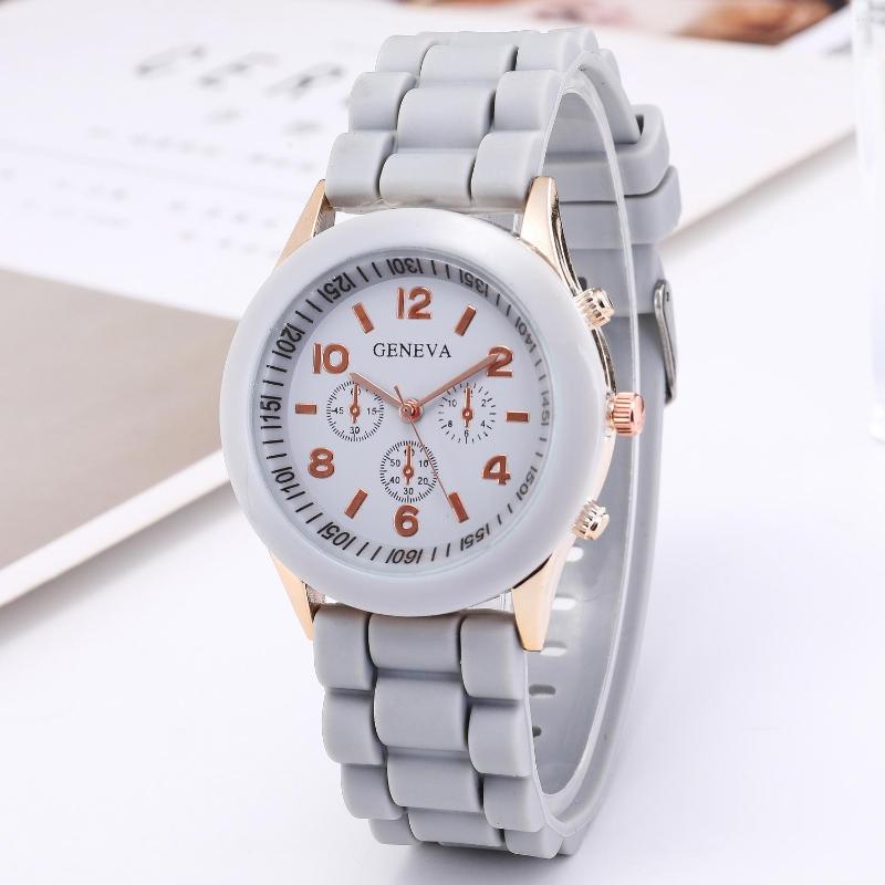 Wristwatches Classic Style Geneva Jelly Macaron Silicone Watch Student Children's Gift Quartz Jam Tangan, White
Wristwatches Classic Style Geneva Jelly Macaron Silicone Watch Student Children's Gift Quartz Jam Tangan, White