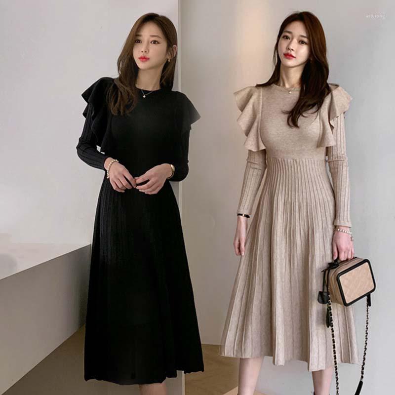Casual Dresses Elegant Thicken Knit Long Dress Vintage Female O-Neck Slim Full Sleeve Ruffles Women Sweater Vestidos Autumn 2022 Winter, Black
Casual Dresses Elegant Thicken Knit Long Dress Vintage Female O-Neck Slim Full Sleeve Ruffles Women Sweater Vestidos Autumn 2022 Winter, Black