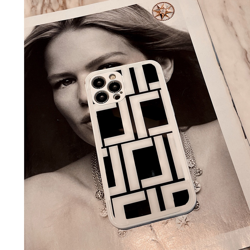 Mobile Phone Cases Luxury Designer Silicone Textures Case Fashion white Letters Pattern Phonecase Cover Shell For IPhone 14 13 Pro Max 12 11 XR XS Top, Black+white
Mobile Phone Cases Luxury Designer Silicone Textures Case Fashion white Letters Pattern Phonecase Cover Shell For IPhone 14 13 Pro Max 12 11 XR XS Top, Black+white