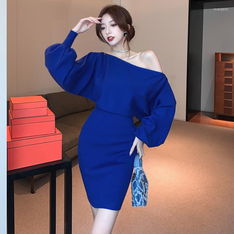Casual Dresses Fashion Women Slah Neck Knitted Bodycon Dress Designer Autumn Winter Blue Batwing Sleeve Two Wear Sheath Knitting Vestidos, Black
Casual Dresses Fashion Women Slah Neck Knitted Bodycon Dress Designer Autumn Winter Blue Batwing Sleeve Two Wear Sheath Knitting Vestidos, Black