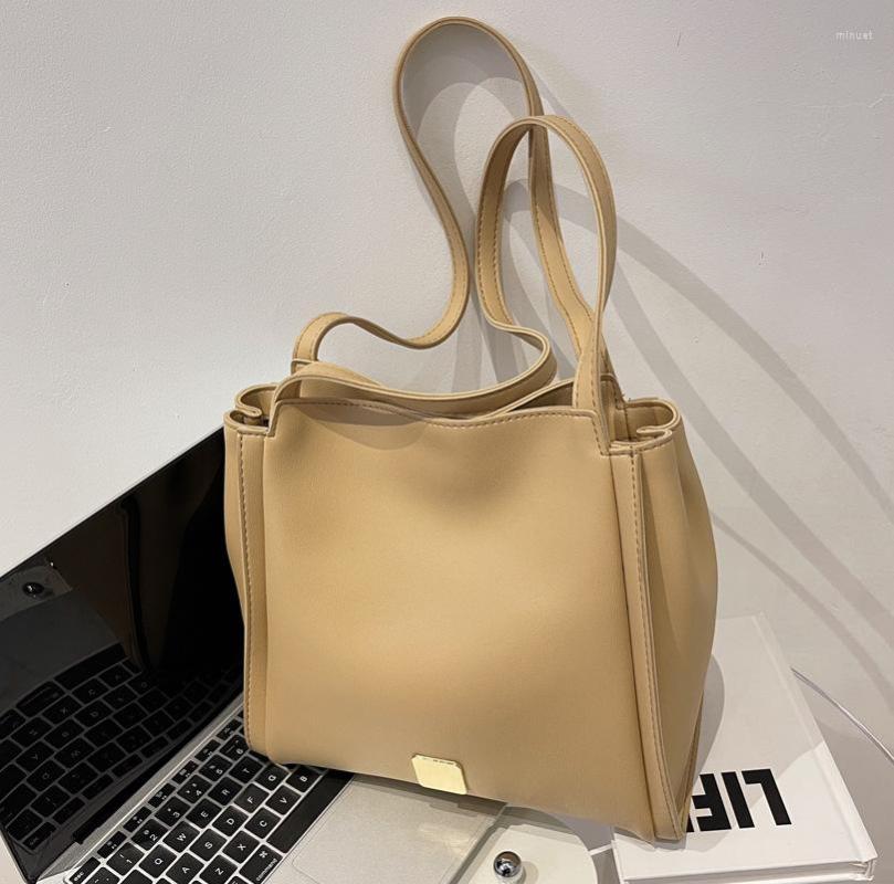 Evening Bags Luxury Handbags Women Designer Large Capacity Tote Bag Leather Shoulder Crossbody For, As photo
Evening Bags Luxury Handbags Women Designer Large Capacity Tote Bag Leather Shoulder Crossbody For, As photo