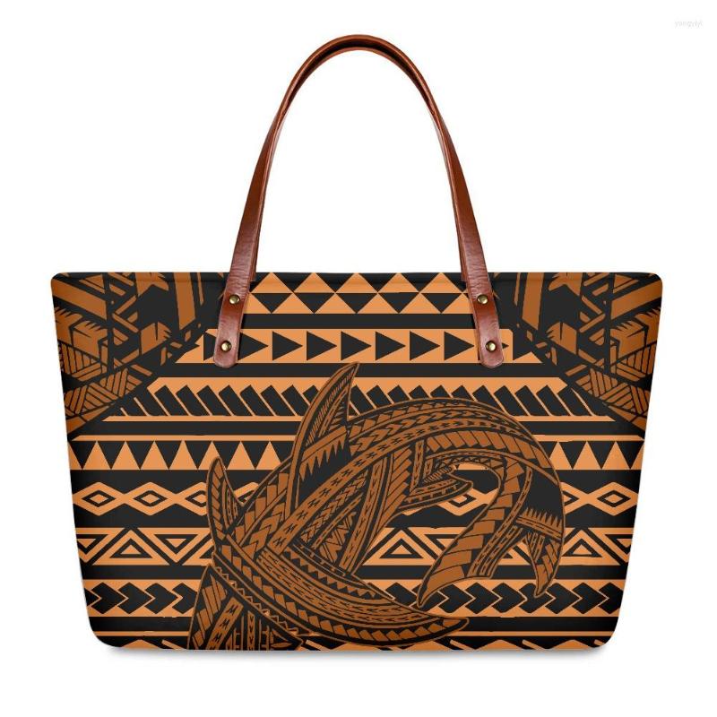 Duffel Bags Cumagical Pu Woman Crossbody Polynesian Stripe Print Girls Handbag Hawaiian Plumeria Pattern Casual Totes Mujer, Ysfa2583al
Duffel Bags Cumagical Pu Woman Crossbody Polynesian Stripe Print Girls Handbag Hawaiian Plumeria Pattern Casual Totes Mujer, Ysfa2583al