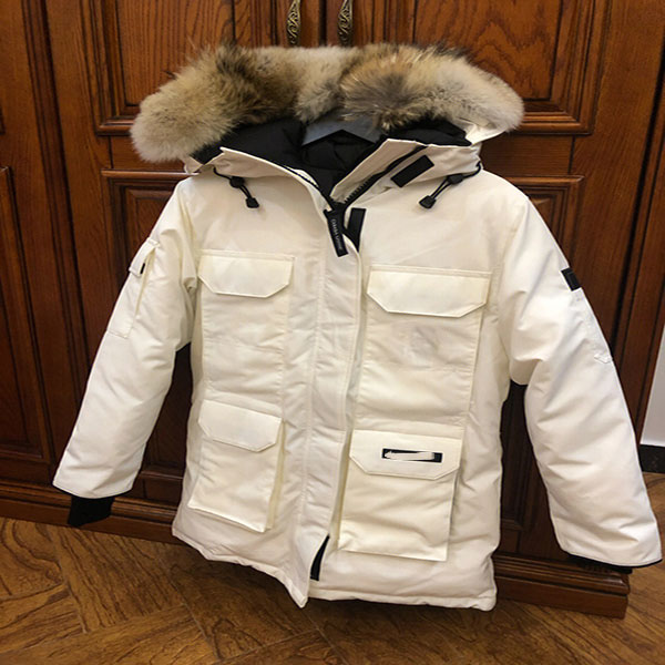 Men Winter Down Coats Parkas Jassen Chaquetas Outerwear Wolf Fur Hoodeds Manteaus Wyndhams Jacket Coat Hiver Doudounes, Color 3
Men Winter Down Coats Parkas Jassen Chaquetas Outerwear Wolf Fur Hoodeds Manteaus Wyndhams Jacket Coat Hiver Doudounes, Color 3