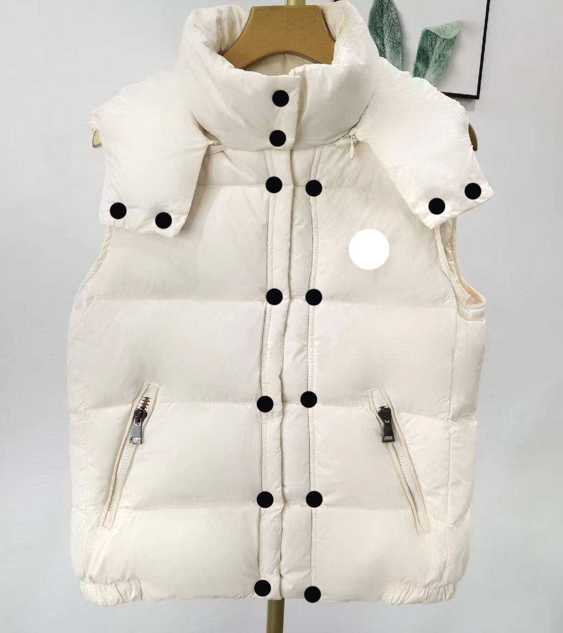 Maya designer men's down jacket vest classic multi button embroidery badge women's winter puffer vest size 1/2/3, Supplement (not shipped separately)
Maya designer men's down jacket vest classic multi button embroidery badge women's winter puffer vest size 1/2/3, Supplement (not shipped separately)